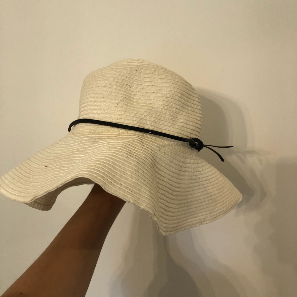 Talula Sunhat - Picture 3 of 4